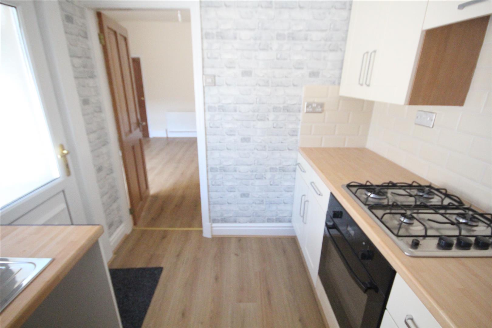 2 bedroom terraced house To Let in Barnoldswick - IMG_2593.jpg